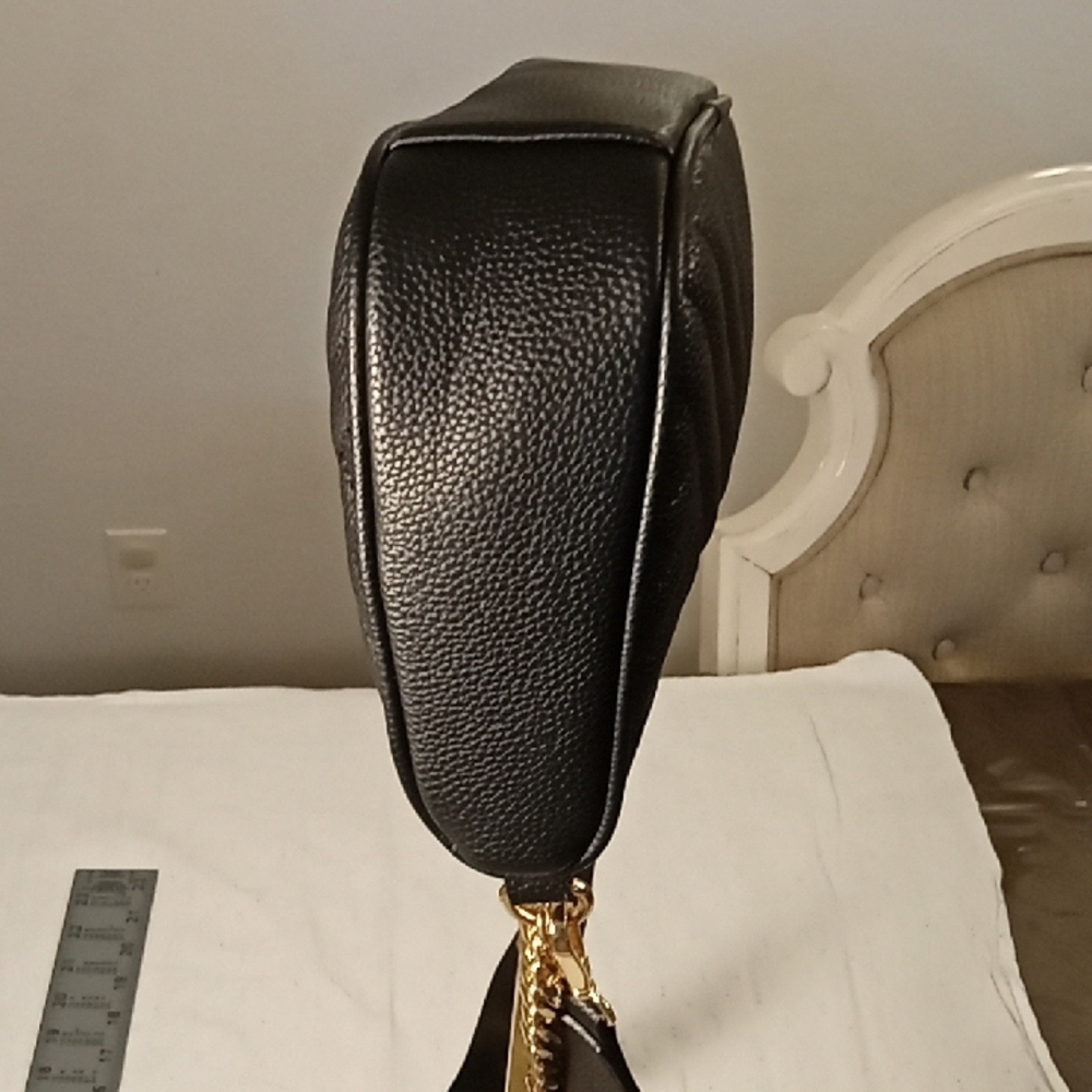 Elegant Black and Gold Women's Bag Aldo - Picture 5 of 7